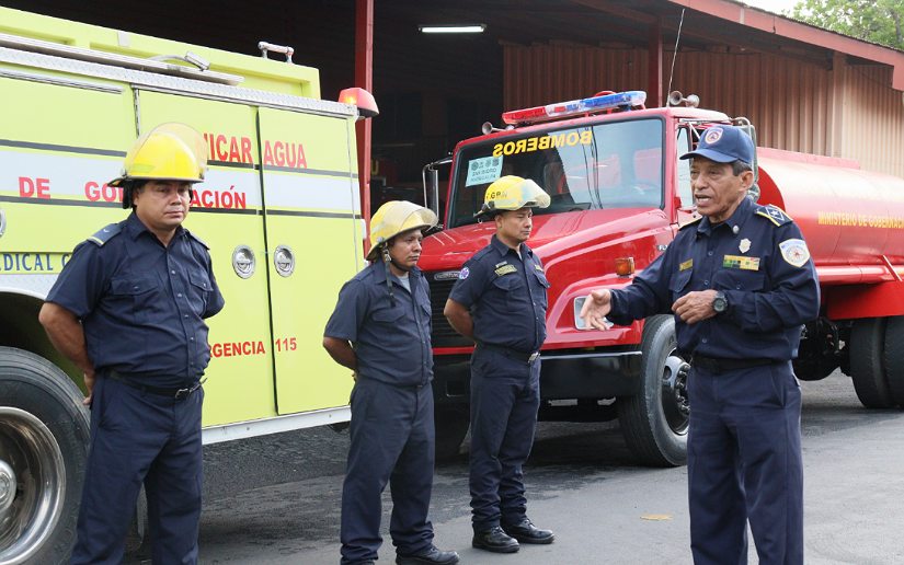 BOMBEROS